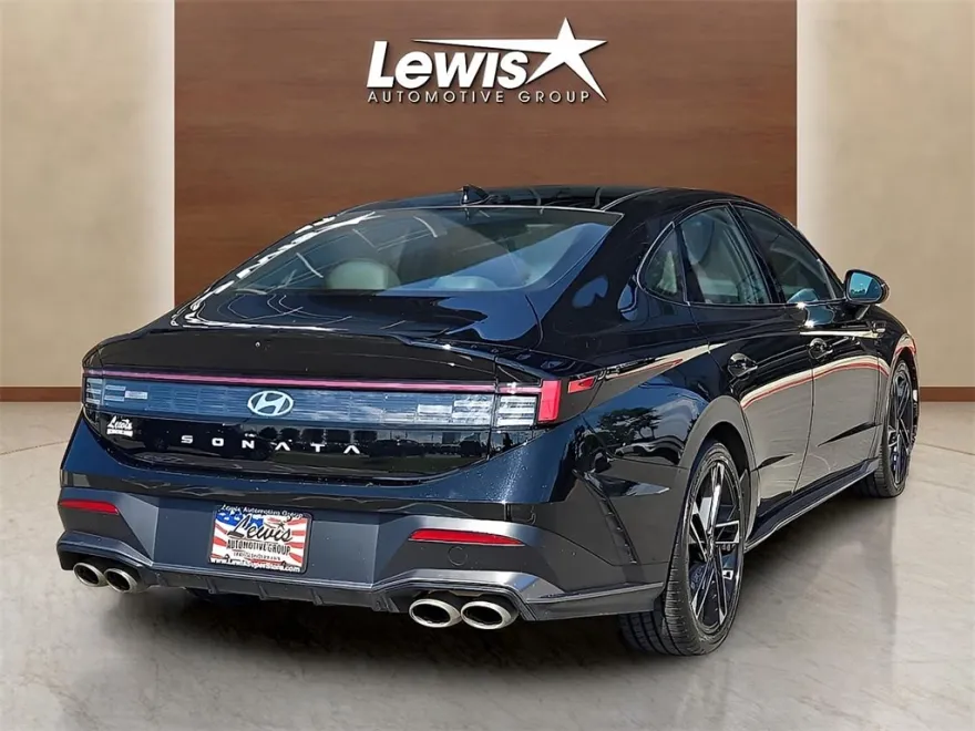 2024 Hyundai Sonata N Line photo 1