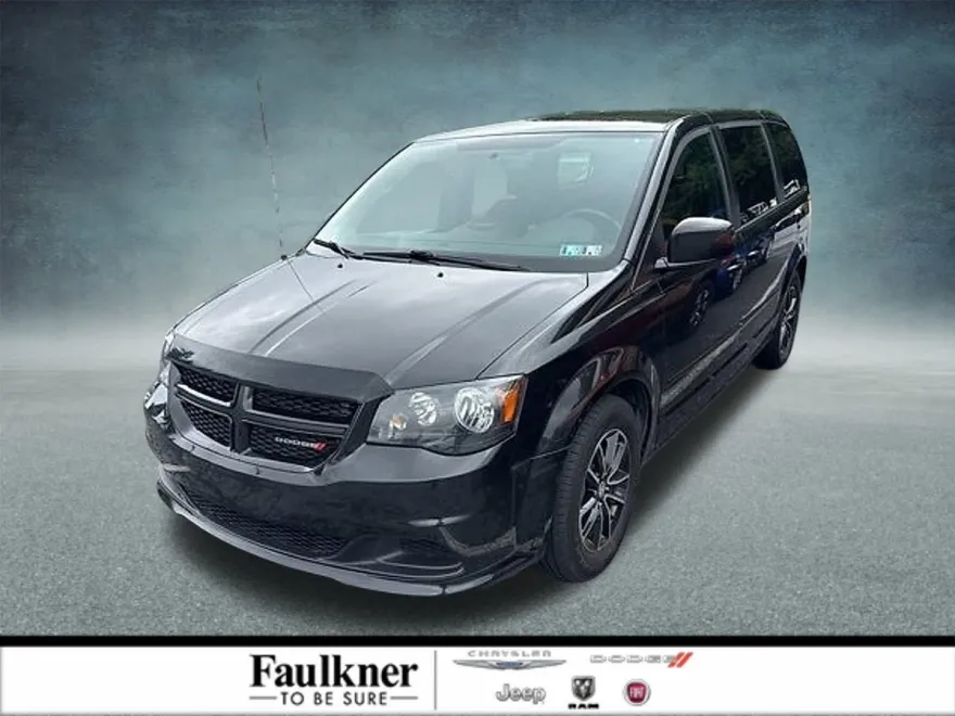 2016 Dodge Grand Caravan SE Plus photo 1