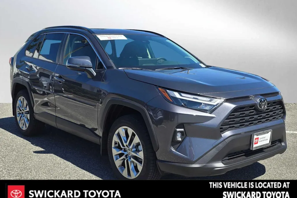 2025 Toyota RAV4 XLE Premium photo 1
