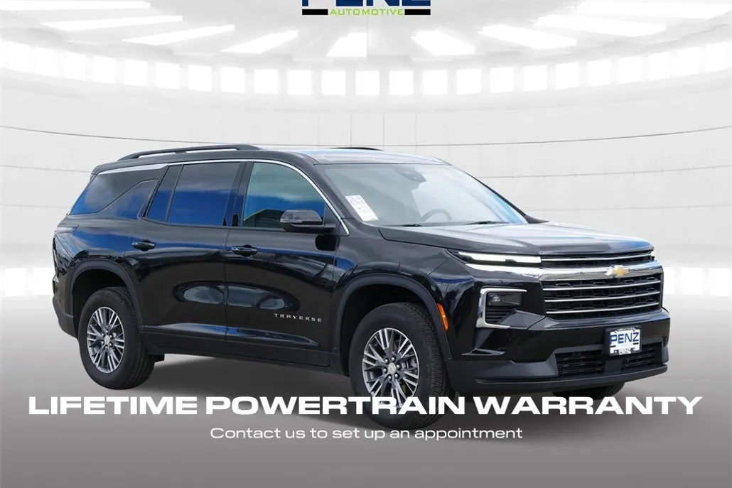 2025 Chevrolet Traverse photo 1