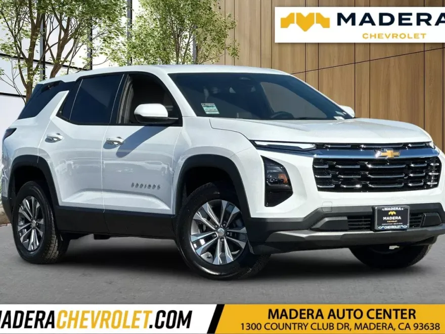 2026 Chevrolet Equinox LT photo 1