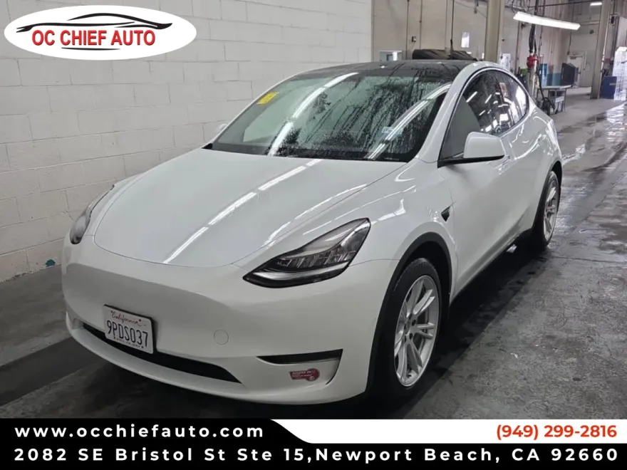 2020 Tesla Model Y Long Range photo 1