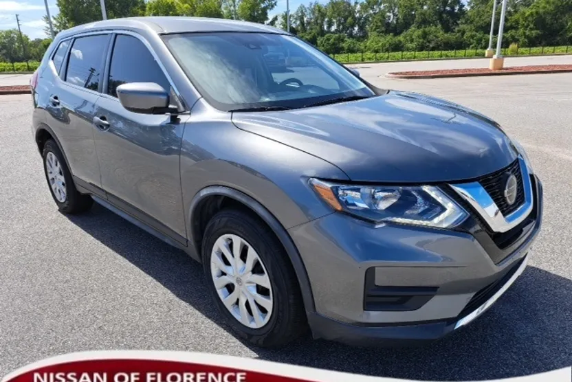 2020 Nissan Rogue S photo 1