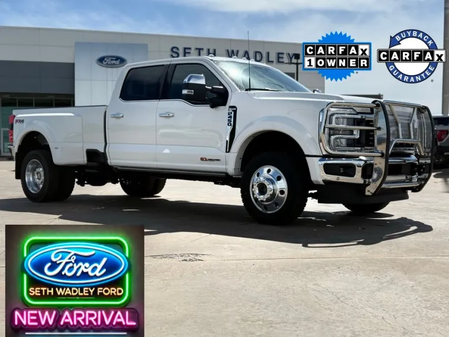 2025 Ford F-450 photo 1