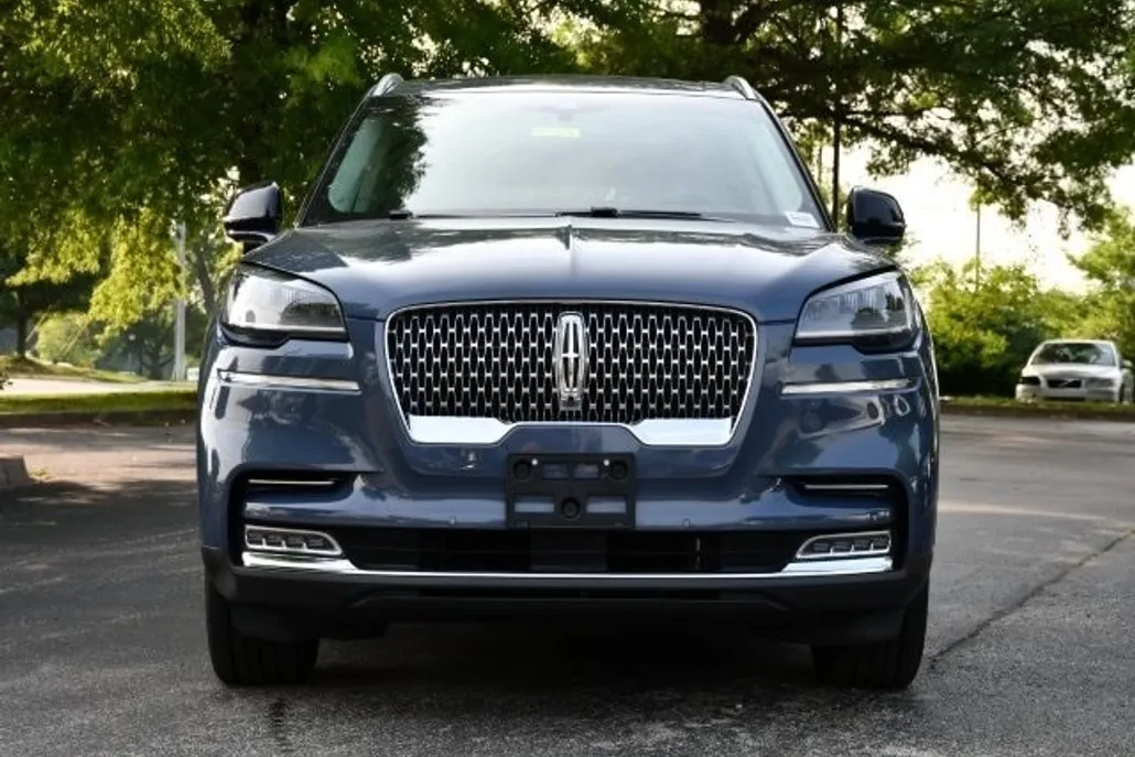 2021 Lincoln Aviator Reserve photo 1