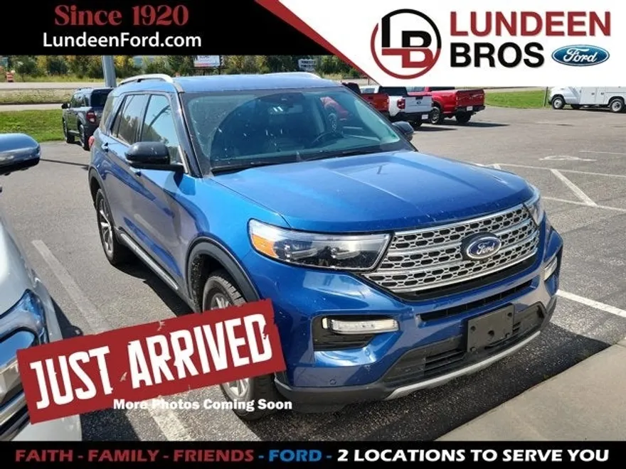 2023 Ford Explorer Limited photo 1