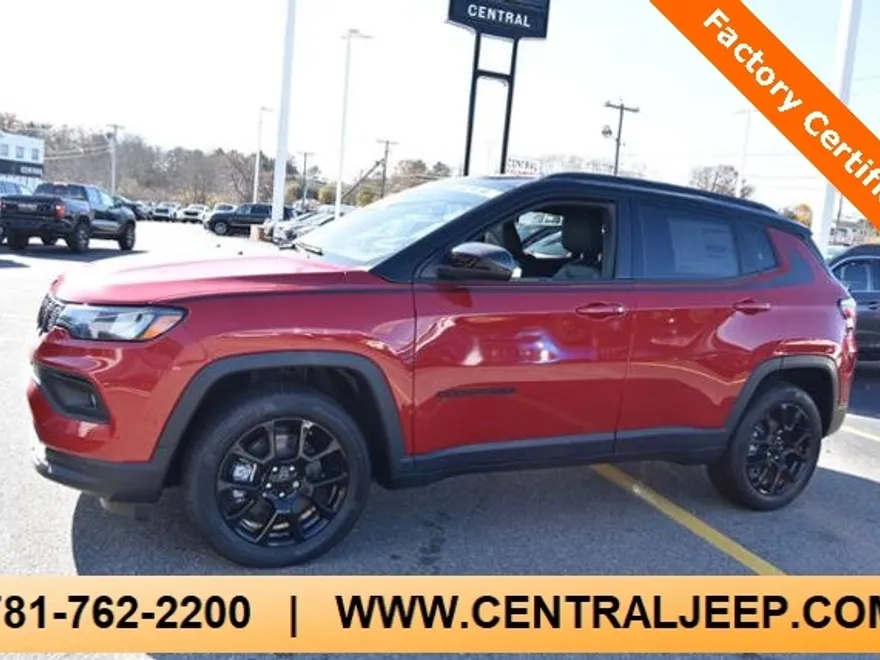 2023 Jeep Compass Altitude photo 1