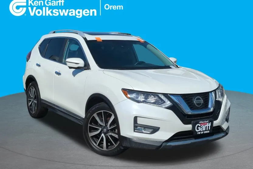 2020 Nissan Rogue SL photo 1