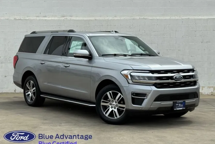 2023 Ford Expedition MAX Limited photo 1