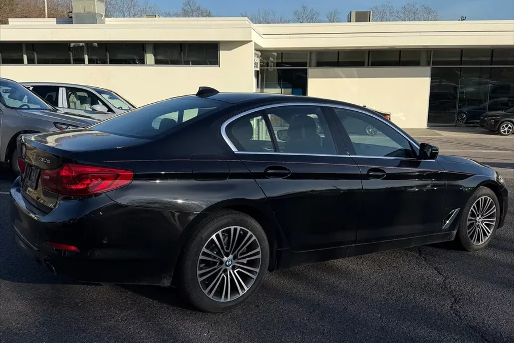 2020 Bmw 530e xDrive photo 1