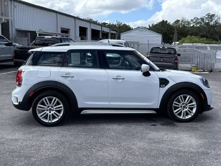 2020 Mini Countryman Oxford Edition photo 1