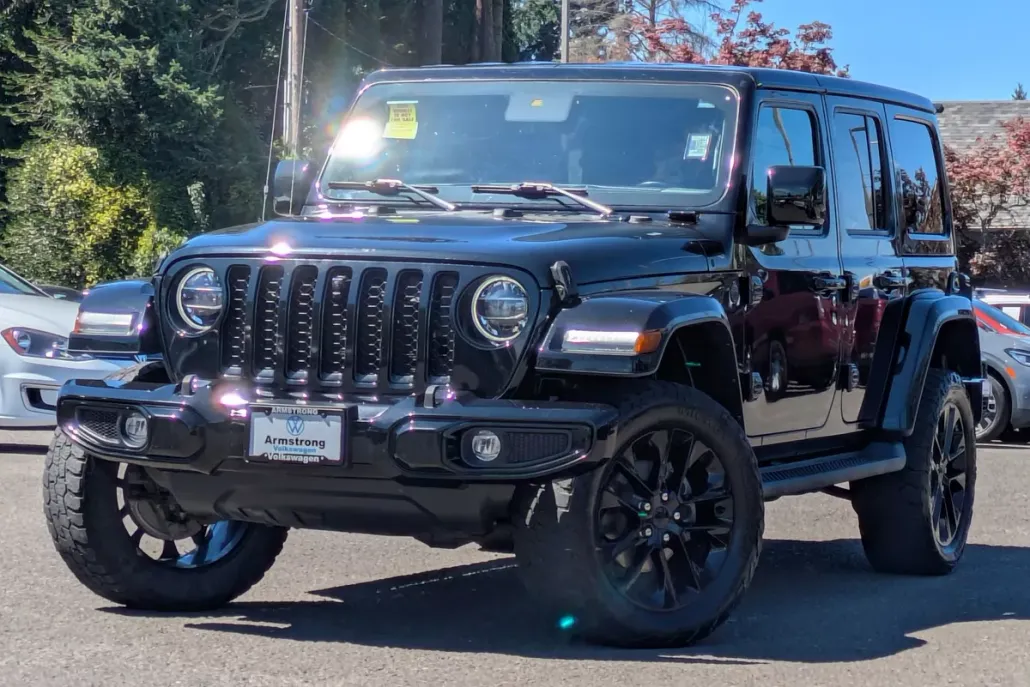2021 Jeep Wrangler Unlimited Sahara High Altitude photo 1