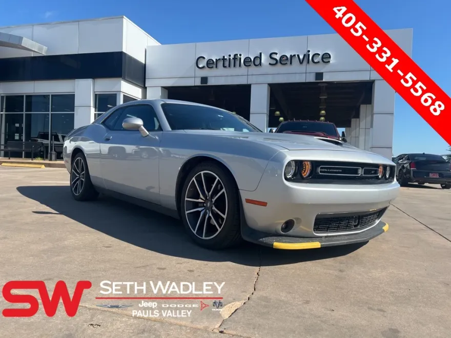 2023 Dodge Challenger GT photo 1