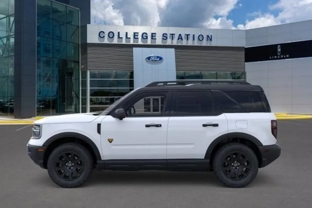 2025 Ford Bronco Sport Badlands photo 1