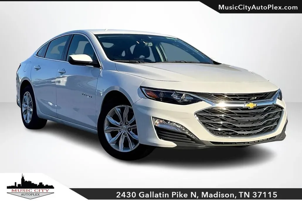 2024 Chevrolet Malibu 1LT photo 1