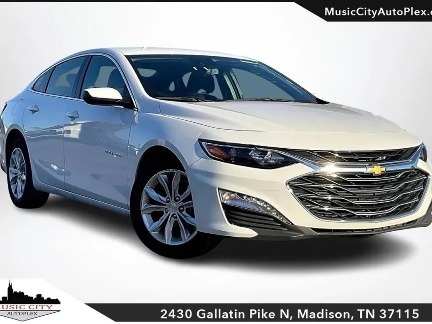 2024 Chevrolet Malibu 1LT photo 1