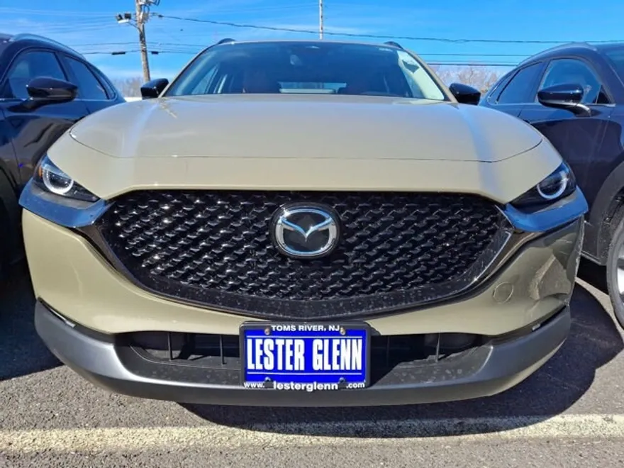 2025 Mazda CX-30 2.5 Turbo Carbon photo 2