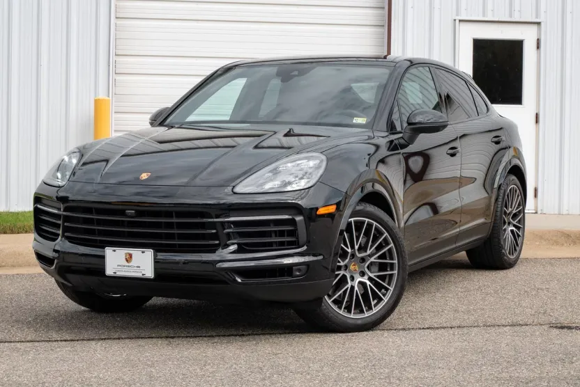 2021 Porsche Cayenne S Coupe photo 1