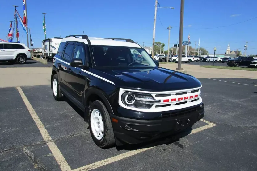 2024 Ford Bronco Sport Heritage photo 1