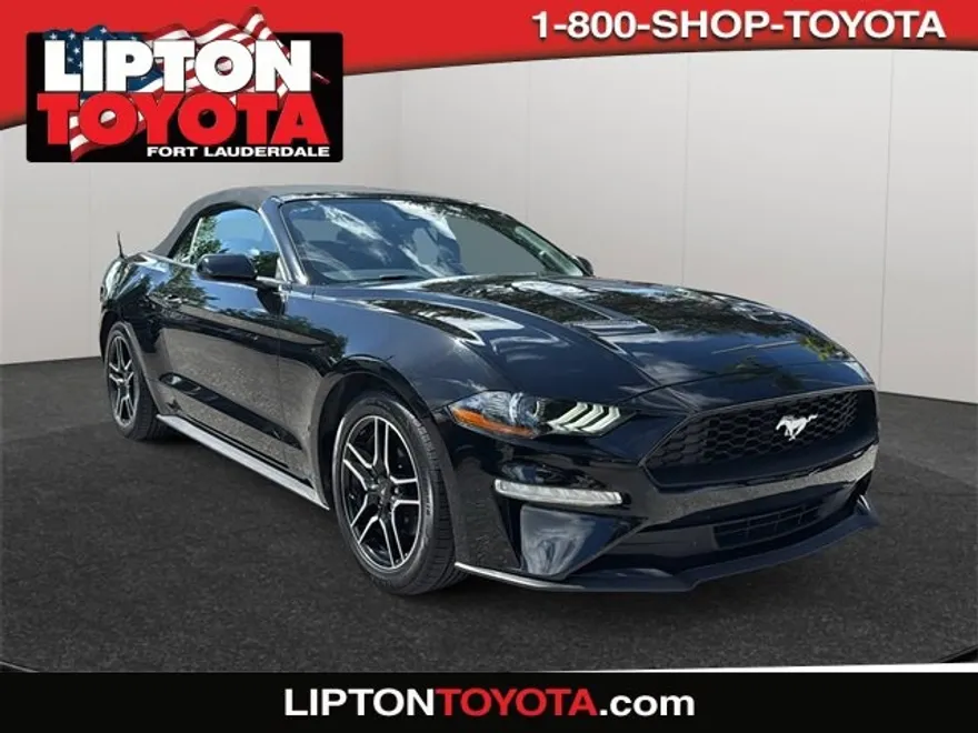 2023 Ford Mustang EcoBoost Premium photo 1