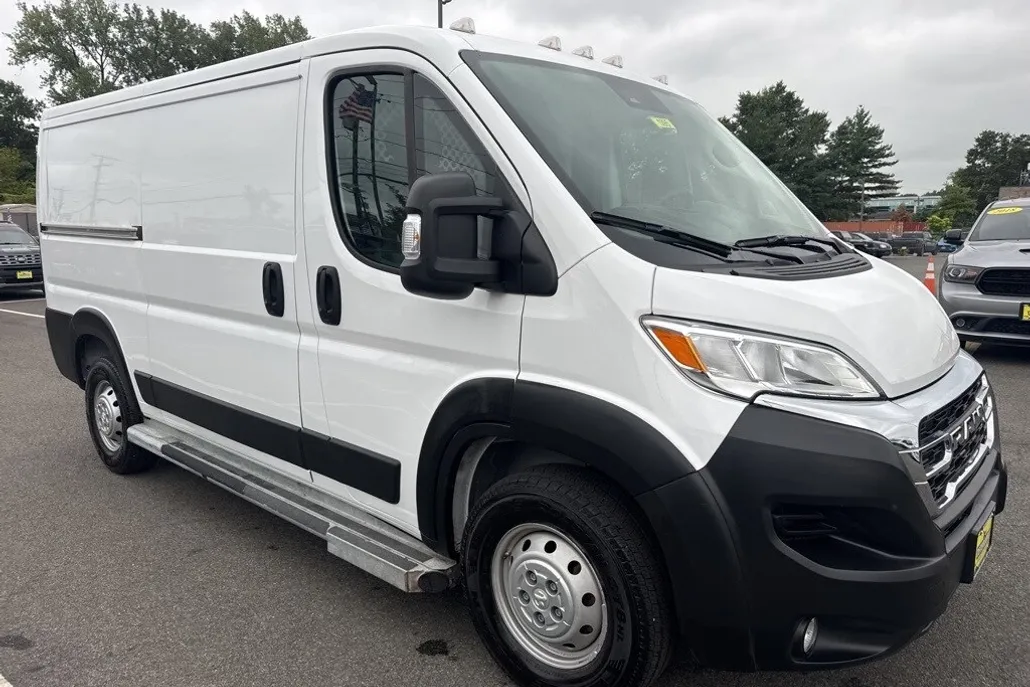 2023 Ram ProMaster 2500 Base photo 1