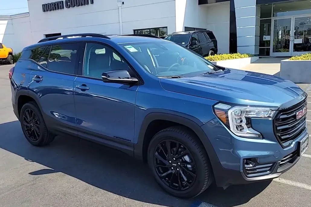 2024 Gmc Terrain SLT photo 1