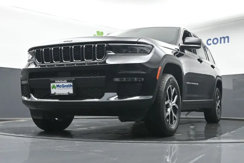 2025 Jeep Grand Cherokee Limited photo 1