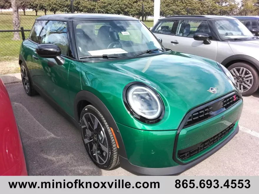 2025 Mini Cooper S Iconic photo 1