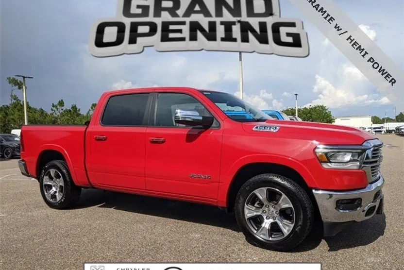 2019 Ram 1500 Laramie photo 1