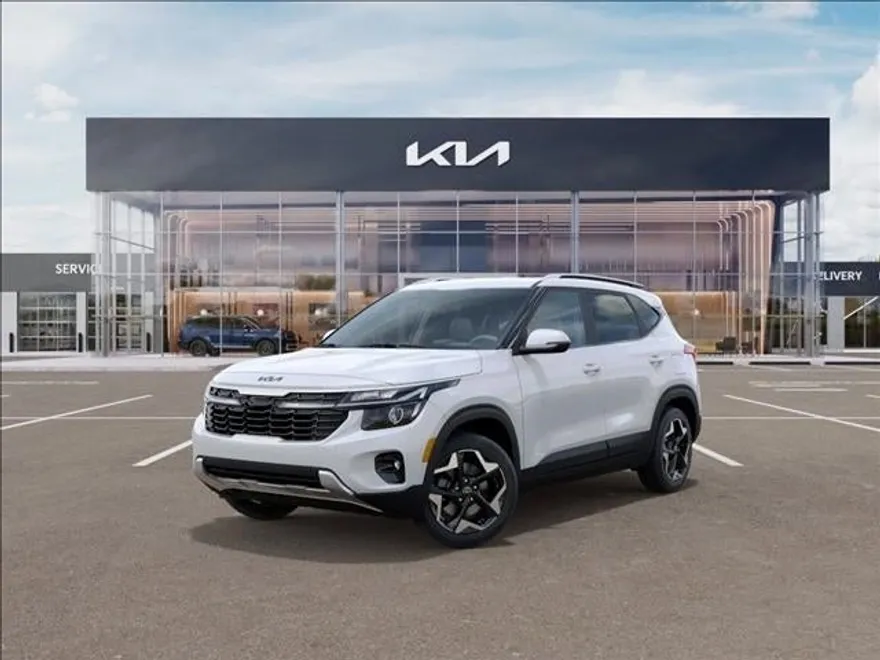 2025 Kia Seltos S photo 1