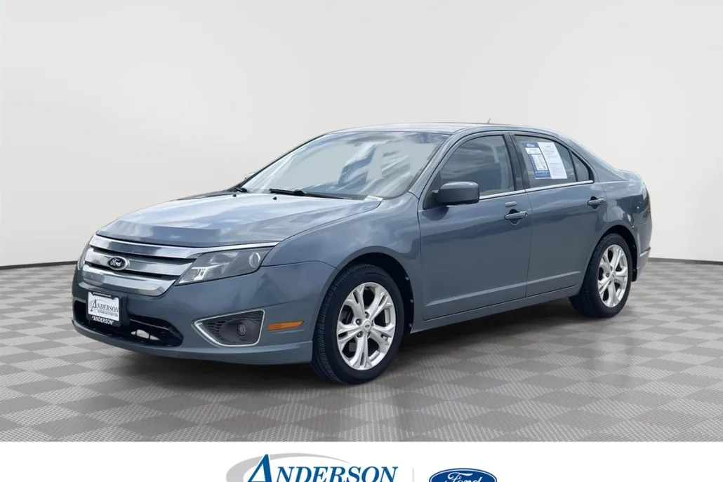 2012 Ford Fusion SEL photo 1