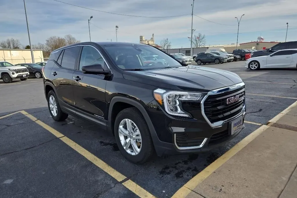 2024 Gmc Terrain SLE photo 1
