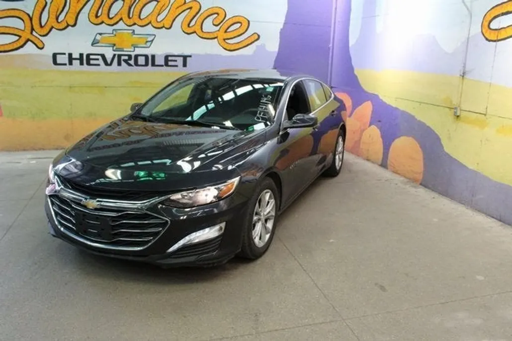 2023 Chevrolet Malibu 1LT photo 1