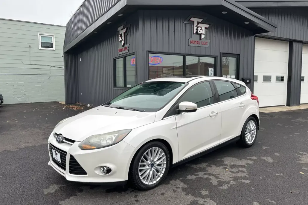 2014 Ford Focus Titanium photo 1