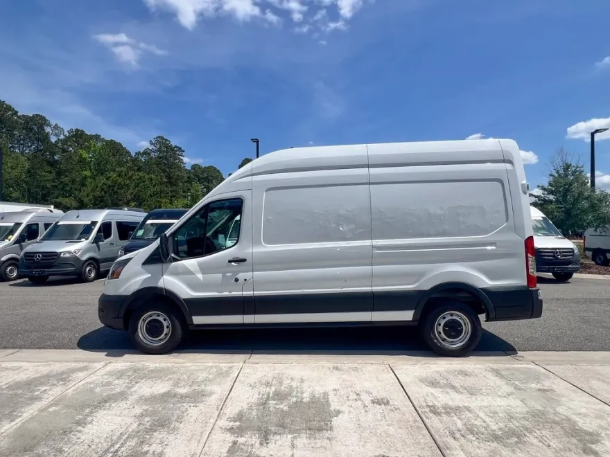 2023 Ford Transit Cargo Van photo 2