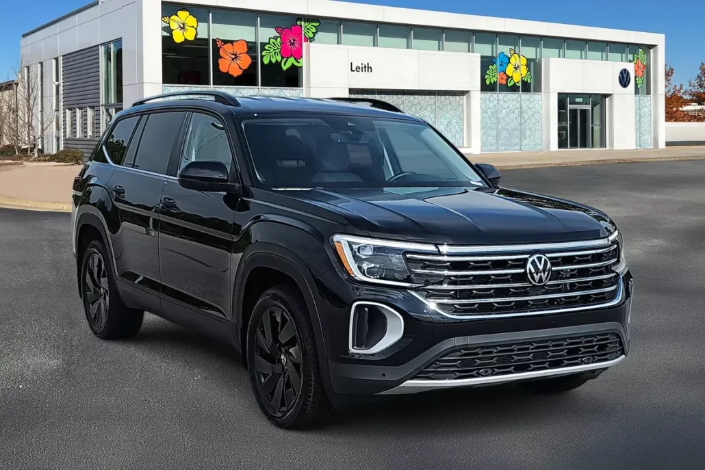 2025 Volkswagen Atlas SE Technology photo 1