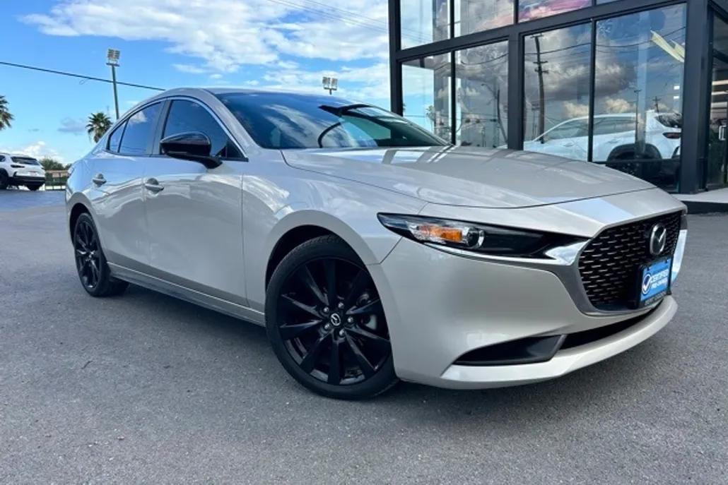 2024 Mazda Mazda3 2.5 Select Sport Base photo 1