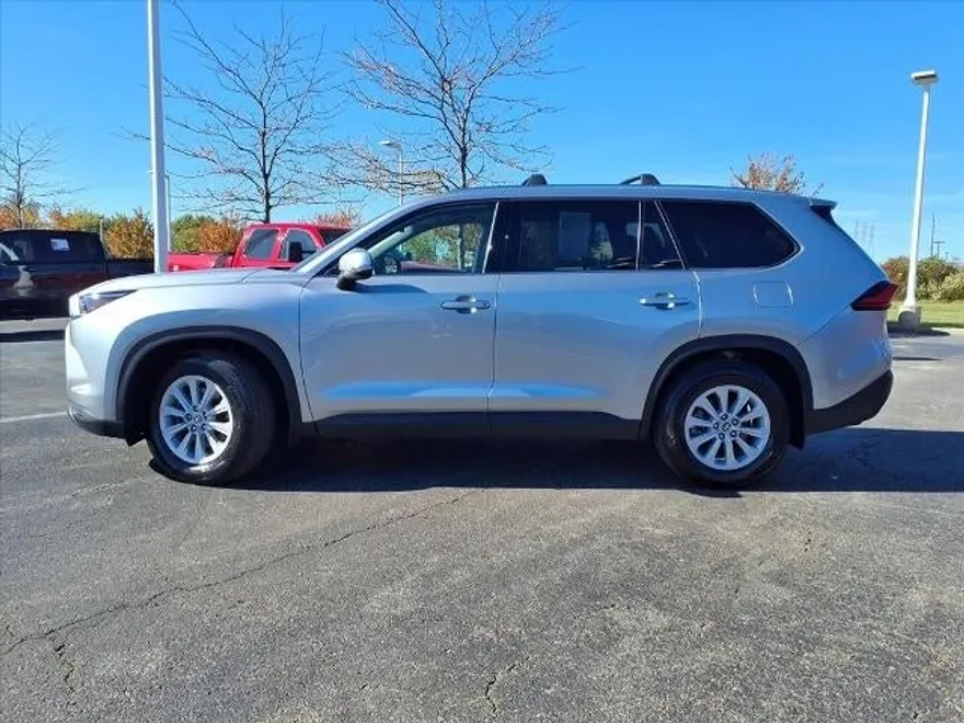 2024 Toyota Grand Highlander Hybrid XLE AWD photo 1