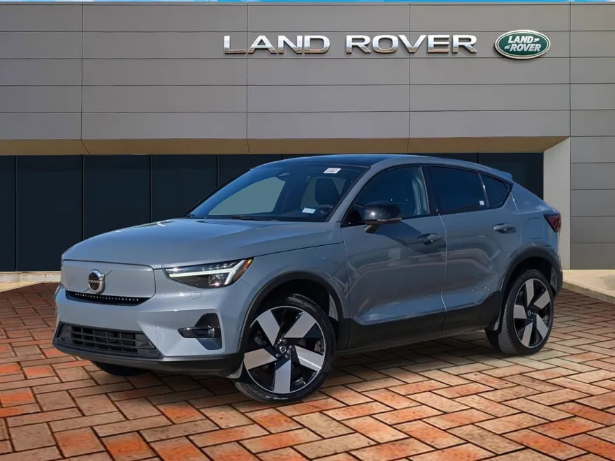 2023 Volvo C40 Recharge Ultimate photo 1