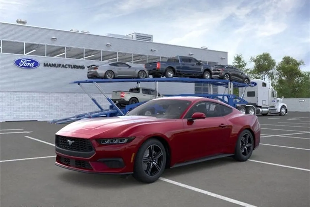 2025 Ford Mustang EcoBoost Premium photo 1