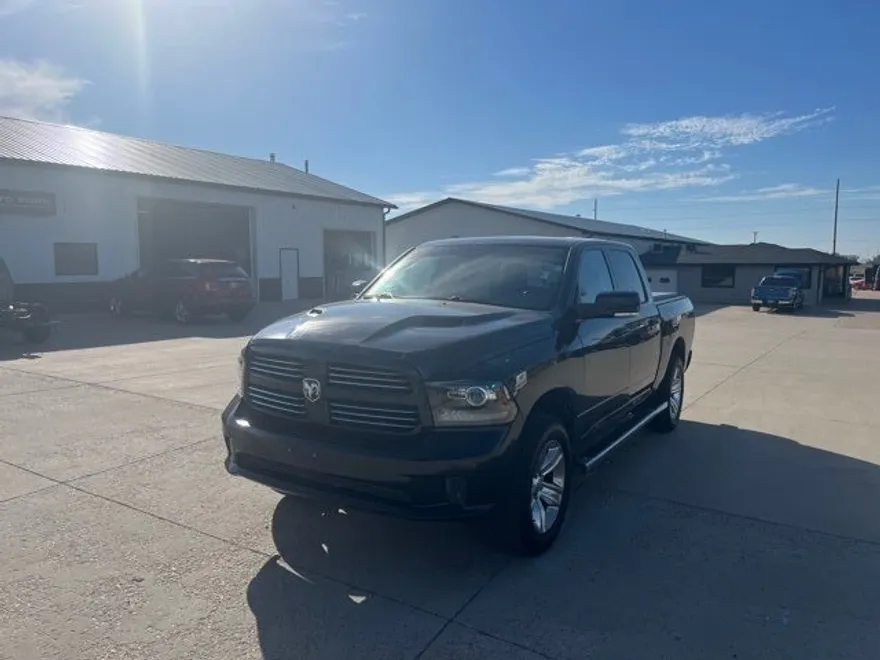 2017 Ram 1500 Sport photo 1
