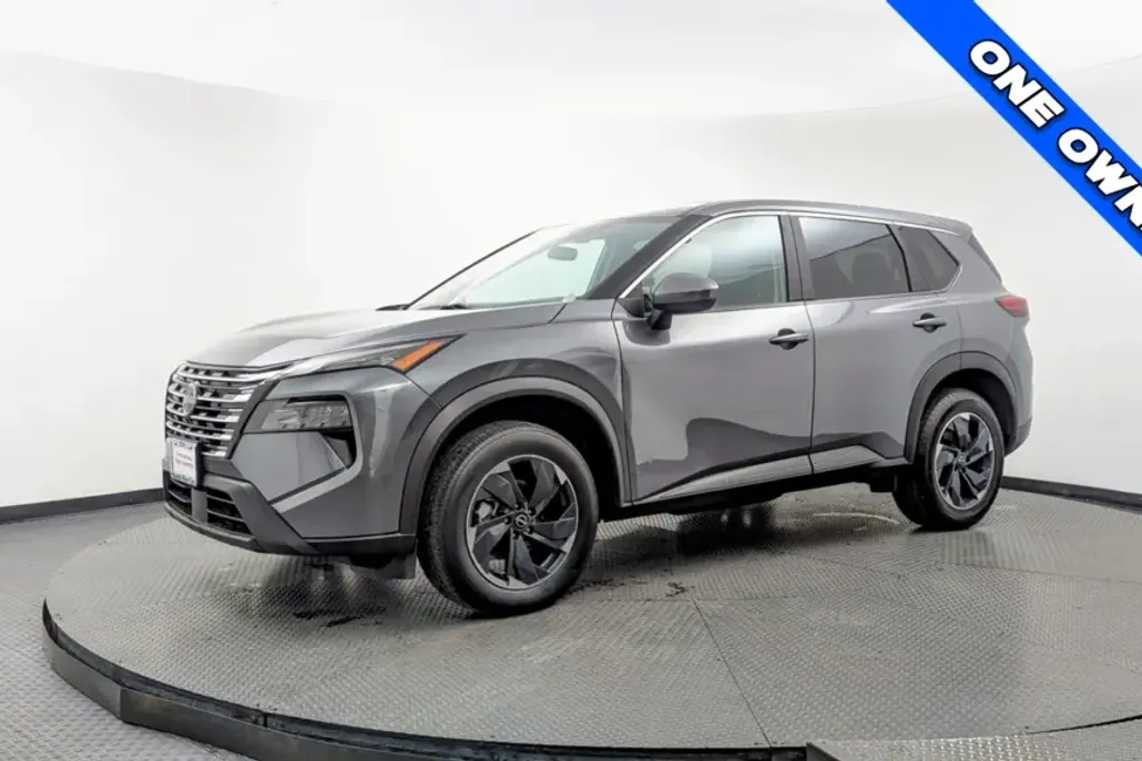 2024 Nissan Rogue SV photo 1