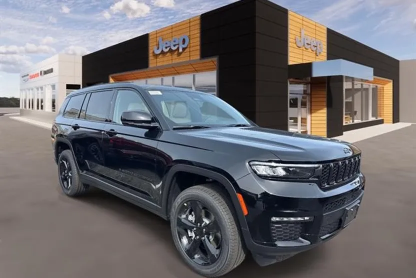 2025 Jeep Grand Cherokee Limited photo 1