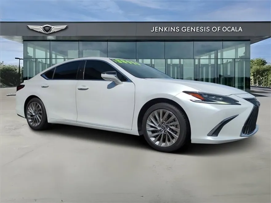 2023 Lexus ES 350 Ultra Luxury photo 1