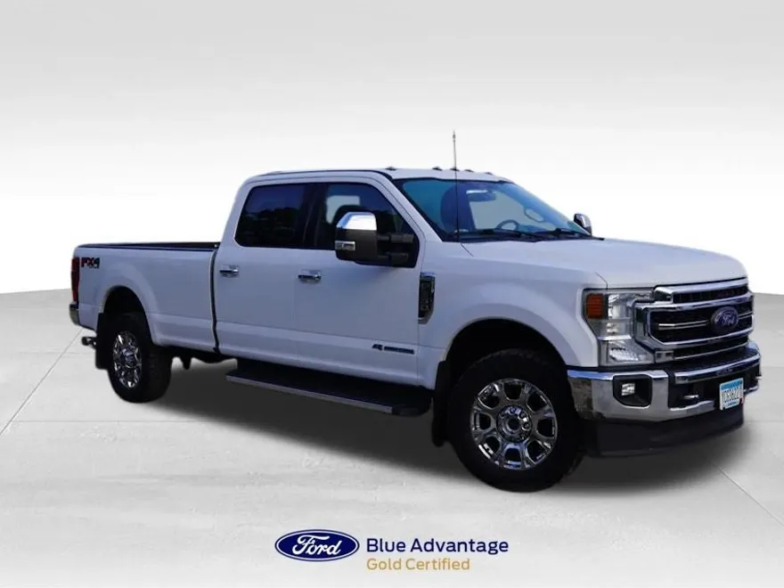 2022 Ford F-350 Lariat photo 1