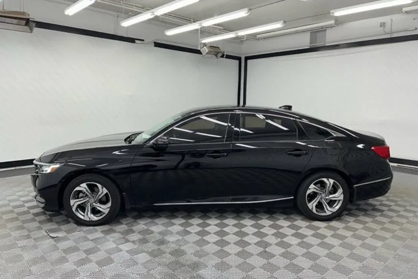 2019 Honda Accord EX-L 1.5T photo 1