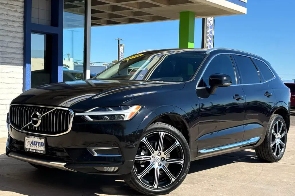 2019 Volvo XC60 T5 Inscription photo 1