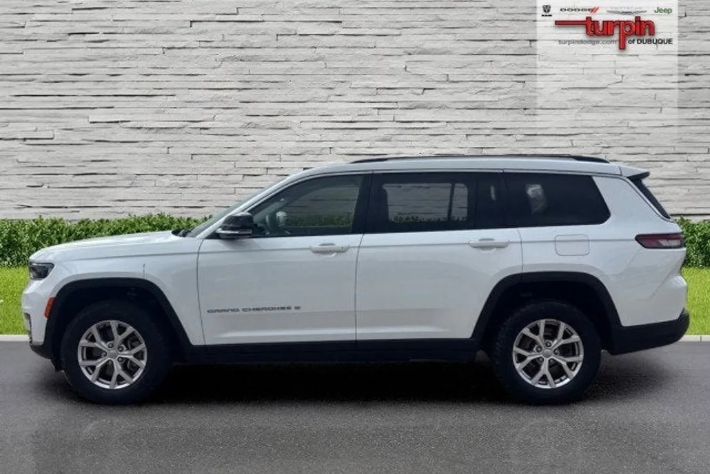 2022 Jeep Grand Cherokee Limited photo 1