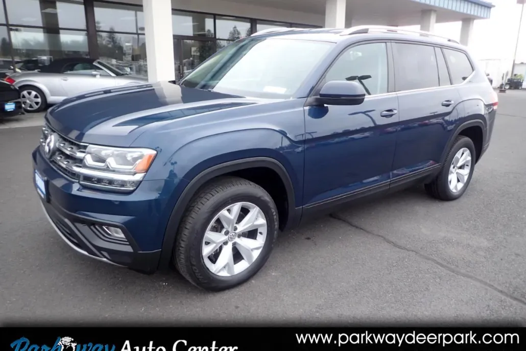 2018 Volkswagen Atlas SE photo 1