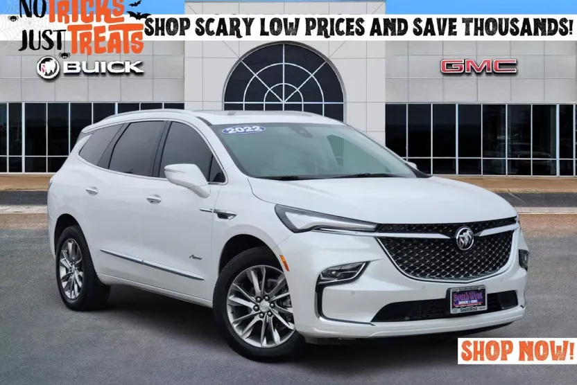 2022 Buick Enclave Avenir photo 1